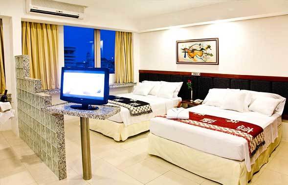 Lord Manaus Hotel Buitenkant foto